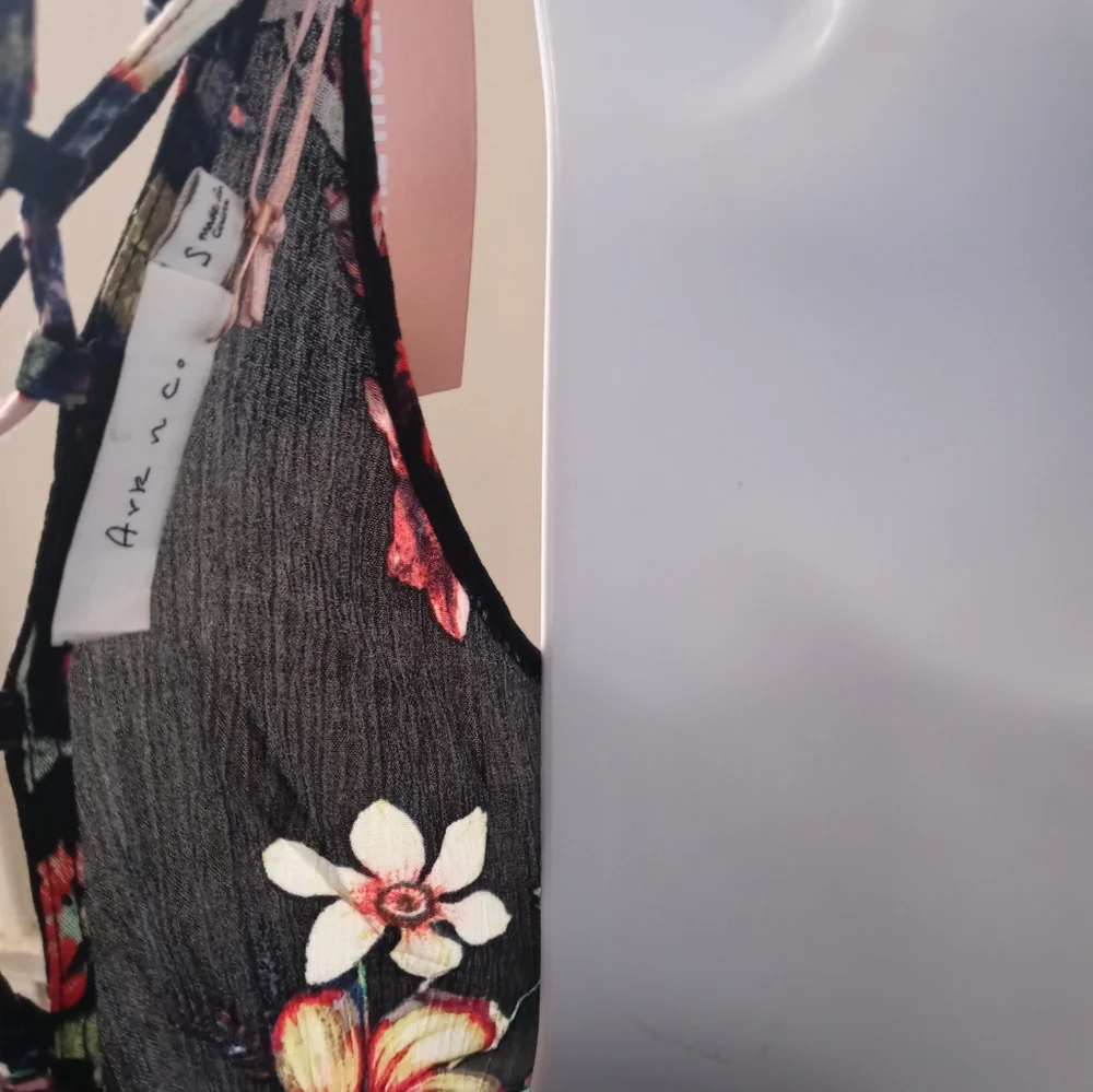 Love Culture Floral Multi Color Romper Jumpsuit 1pc - Picture 4 of 7